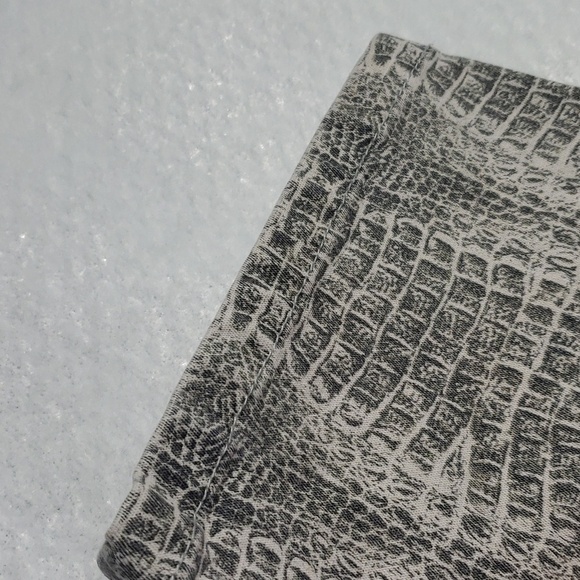 Diane Gilman DG2 Snake Skin Print Jeans Size 14 - Picture 8 of 8